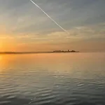 6 Person In *